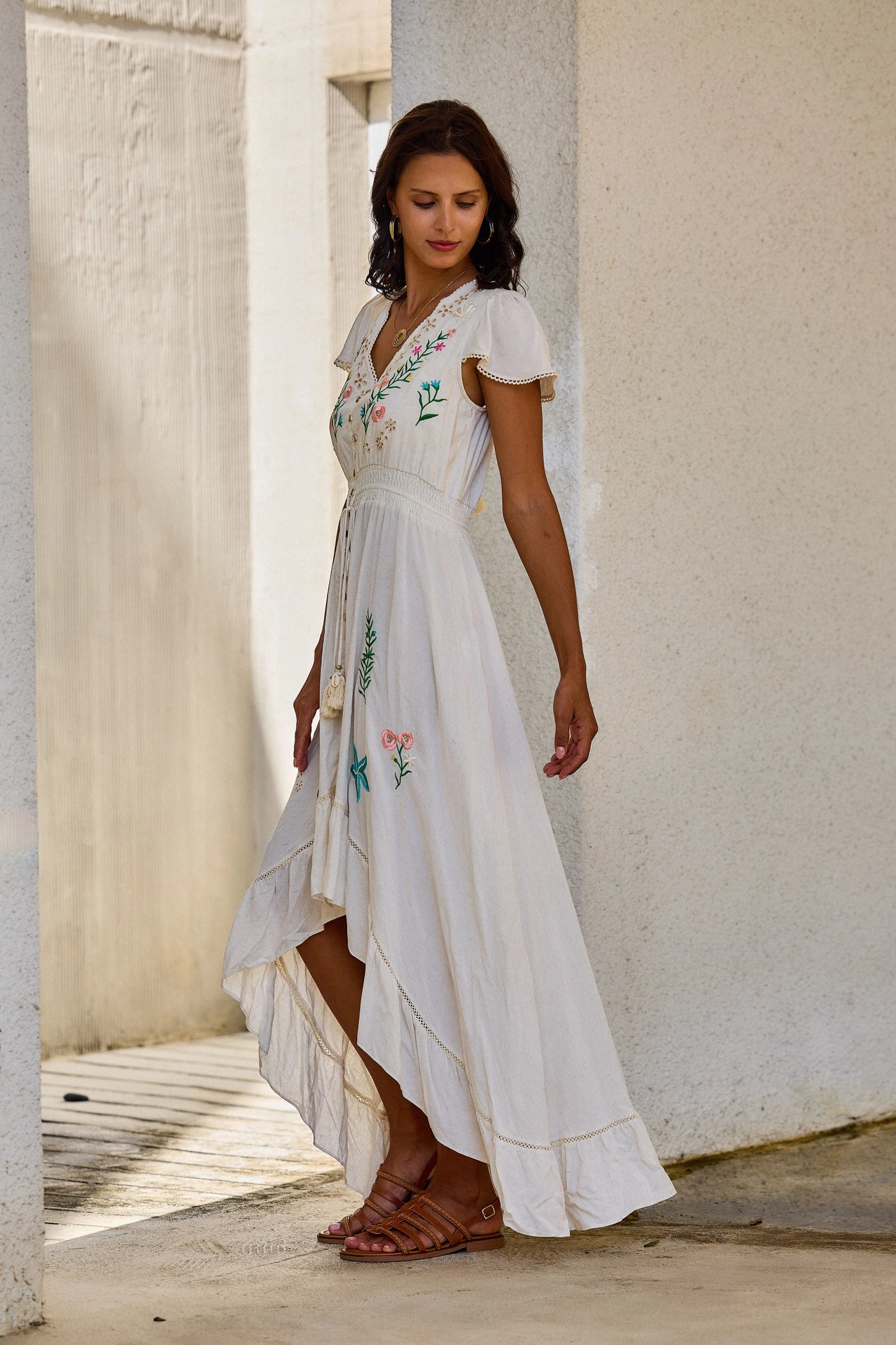 Mimmi Long Dress with Floral Embroidery
