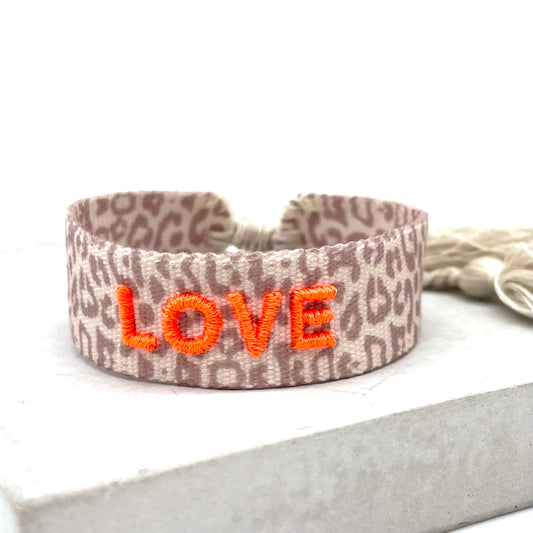 LOVE LEOPARD